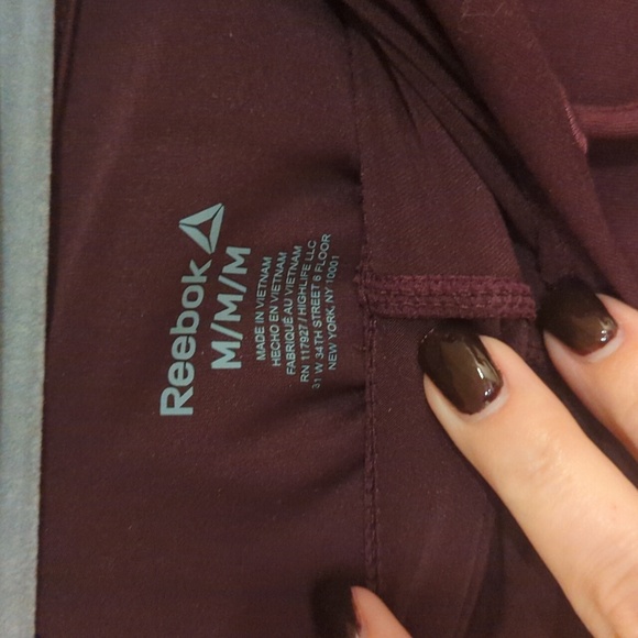 Reebok lightweight hoodie, Size M - Picture 3 of 9